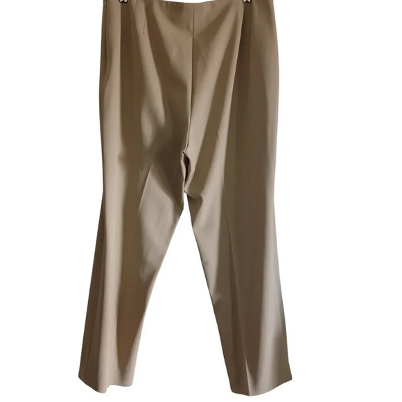 AKRIS Wool Knit Taupe Beige Tapered Straight Slim Cropped Trouser Slacks Pants - Picture 3 of 3
